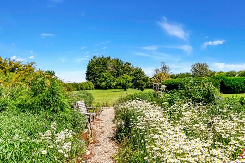 5 bedroom detached house for sale, Gammons Farm Lane, Newchurch, Romney Marsh, Kent, TN29