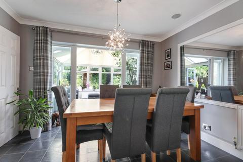 32 Billings Hill Shaw, Hartley, Longfield, DA3 8EU