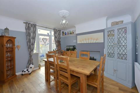 undefined, Well Meadow Gardens ,Copthorne, Shrewsbury