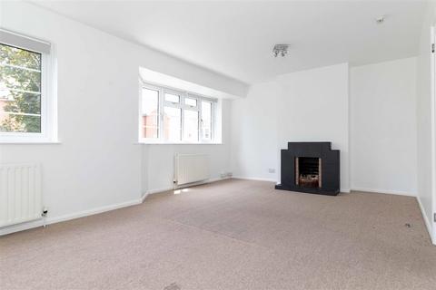 3 bedroom flat for sale, Shakespeare Road, Worthing