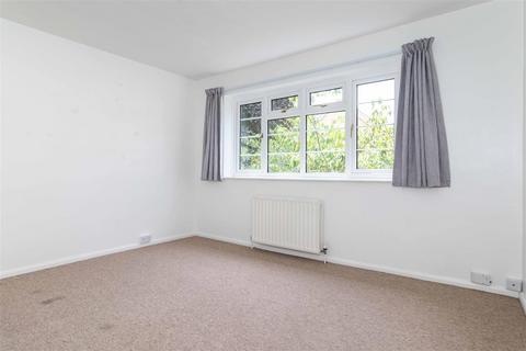 3 bedroom flat for sale, Shakespeare Road, Worthing