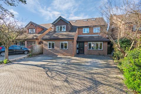undefined, Gippeswyck Close,Pinner, Ha5