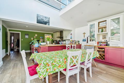 undefined, Gippeswyck Close,Pinner, Ha5
