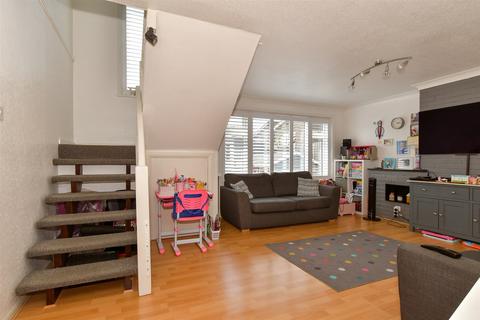 5 Beaufort Road, Rochester, ME2 3SW