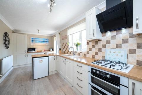 6 Blackthorn Close, Ruskington, Sleaford, NG34 9FU