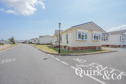 Maplewood, Canvey Island, SS8