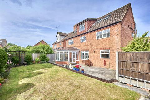 5 bedroom detached house for sale, Primrose Close, Bishop's Stortford CM23