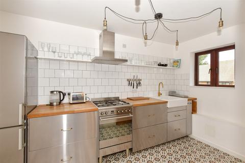 108 Walnut Road, London, E10 5TG