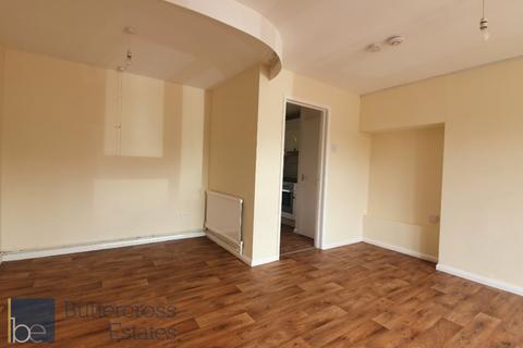 1 bedroom flat to rent, South View, Balderton