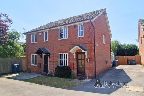 2 bedroom semi-detached house for sale