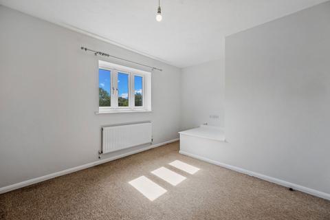 3 Ladybower Close, Kettering, NN16 8LU