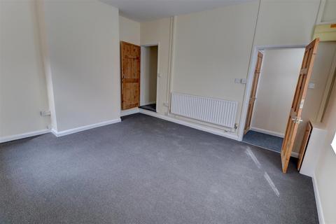 3 bedroom terraced house to rent, Bede Street, Leicester LE3