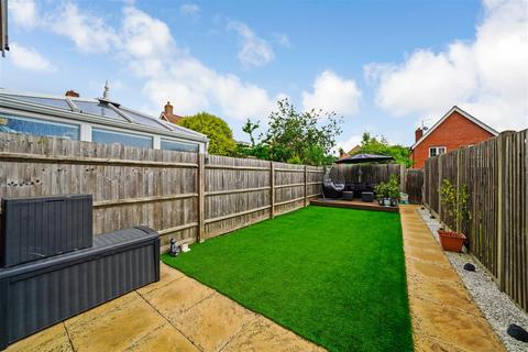 41 Hastings Avenue, Cheshunt, Waltham Cross, EN7 6DY