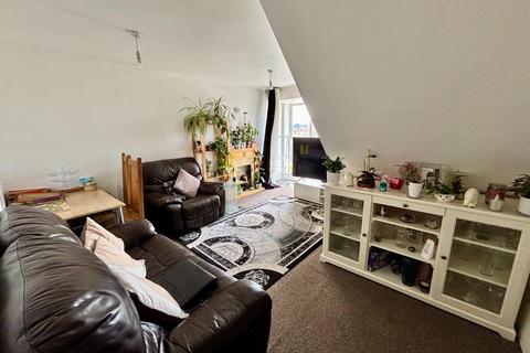 2 bedroom flat for sale, Fishponds Road, Eastville, Bristol BS5 6SD