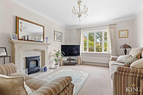 15 Lambourne Close, Bidford On Avon, Alcester, B50 4QH
