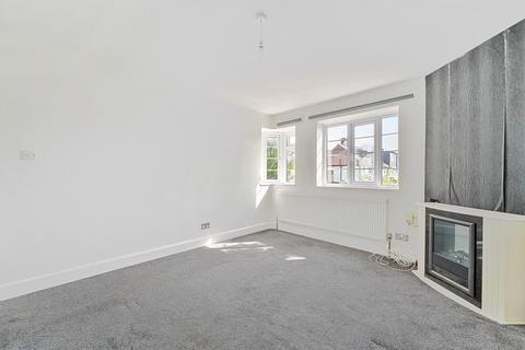 57 Warwick Gardens, Thornton Heath, CR7 7NB