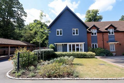 3 bedroom semi-detached house for sale, Parklands , Abingdon  OX13