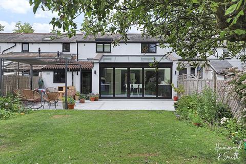 3 bedroom terraced house for sale, Epping CM16