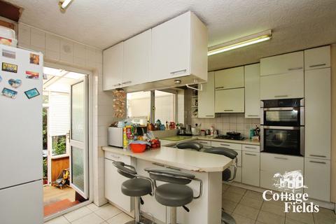 undefined, Keswick Drive, Enfield EN3