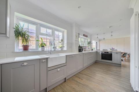 3 bedroom semi-detached house for sale, Chestnut Rise, Chandler's Ford