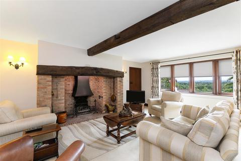 4 bedroom detached house for sale, Throstle Nest, Norwood Green Hill, Halifax, HX3 8QX