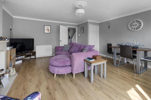 37 Dovecote Road, Bromsgrove, B61 7BP
