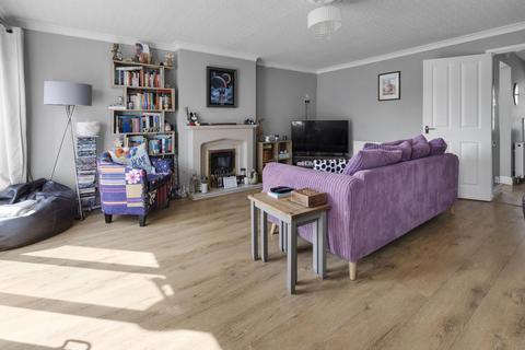 37 Dovecote Road, Bromsgrove, B61 7BP