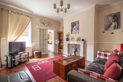 undefined, Stowell Terrace, Gateshead, Tyne and Wear, NE10
