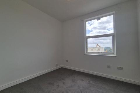 1 bedroom flat to rent, Powke Lane, Cradley Heath