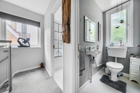 50 Wharncliffe Road, London, SE25 6SL