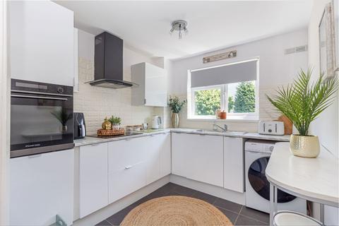 2 bedroom apartment for sale, Harwood Grove, Solihull B90