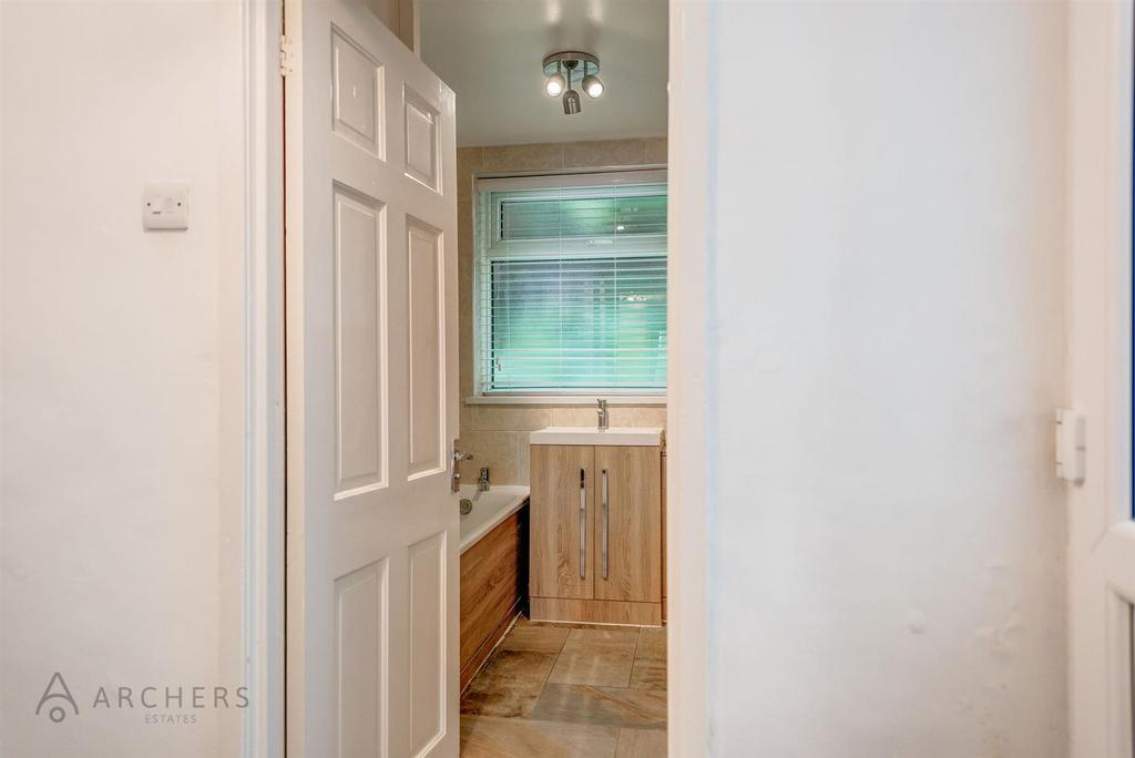 32 Benty Lane(Interior)-8.jpg