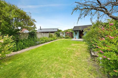 4 The College, Ide, Exeter, EX2 9RH