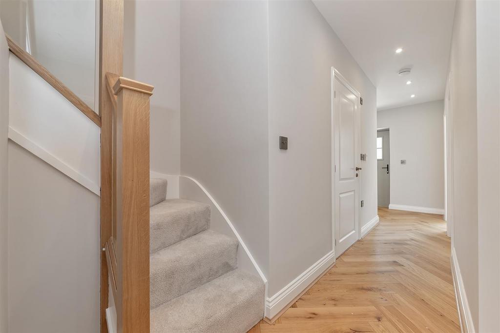 6 Highfield Road-20.jpg