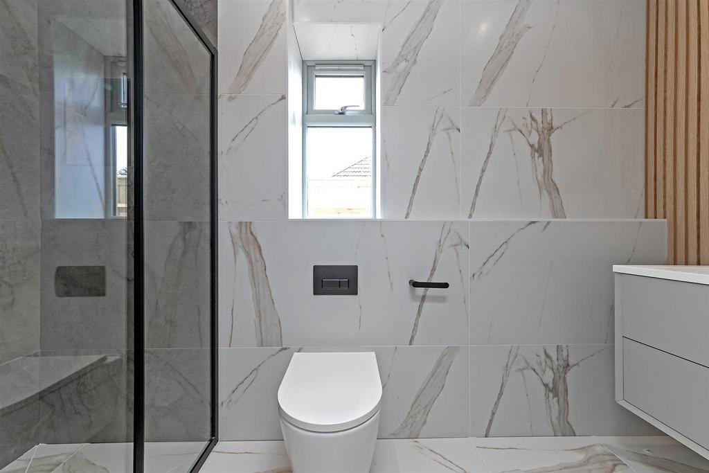 6 Highfield Road-23.jpg