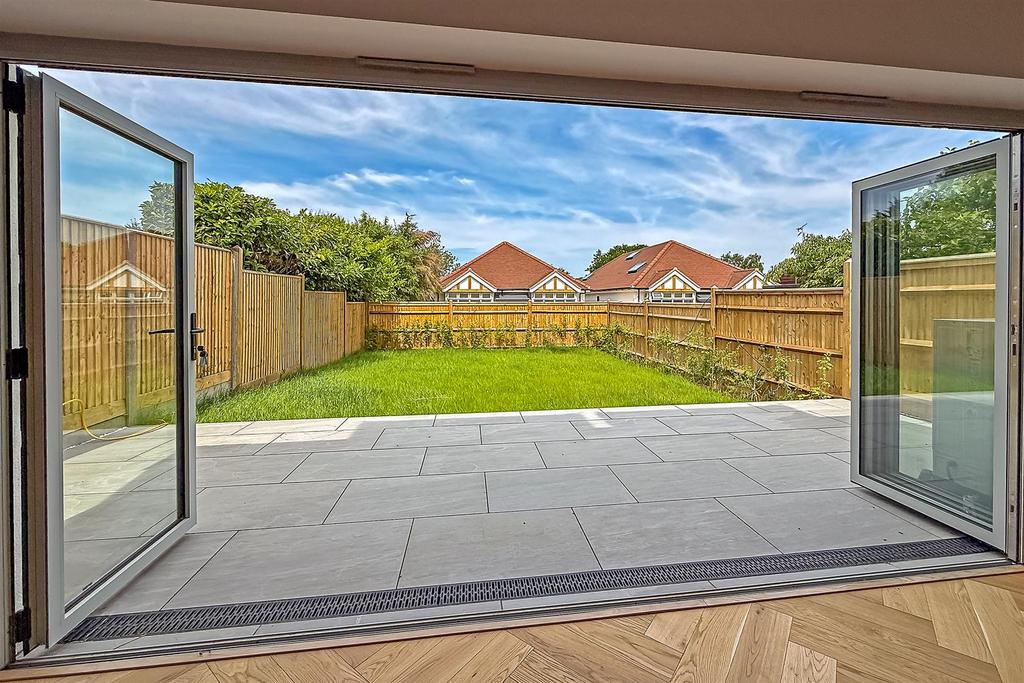 6 Highfield Road-78.jpg