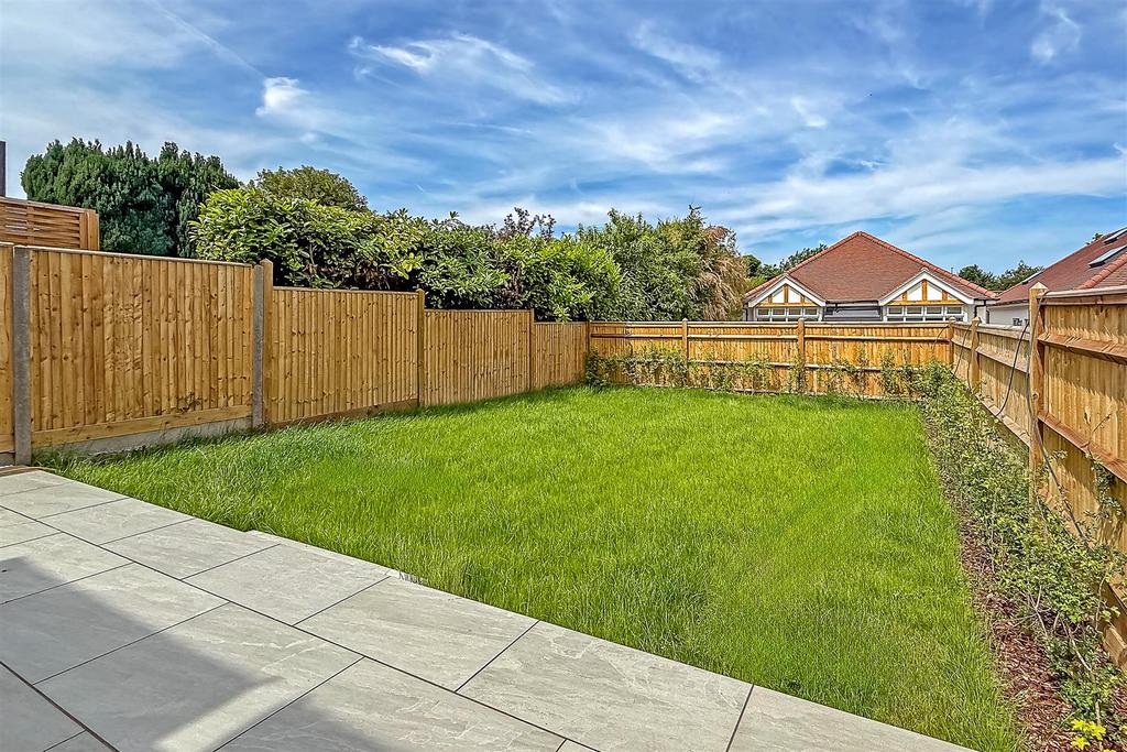 6 Highfield Road-82.jpg