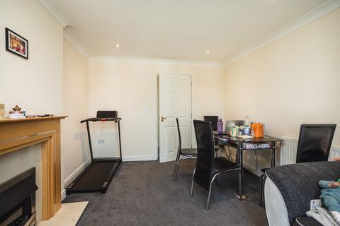 2 bedroom flat for sale, Kinsey Road, High Green S35