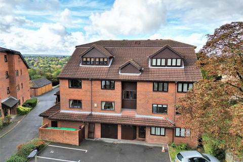 1 bedroom apartment to rent, Oaklands Road, Bromley, BR1