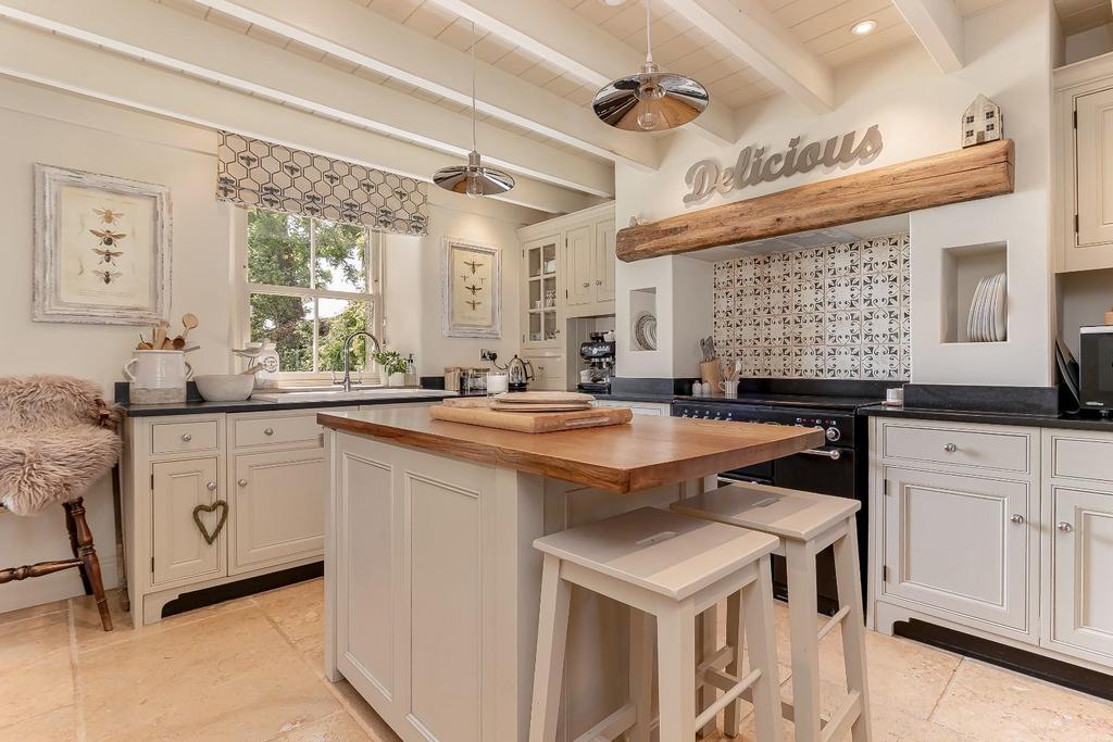 Kitchen - B.jpg