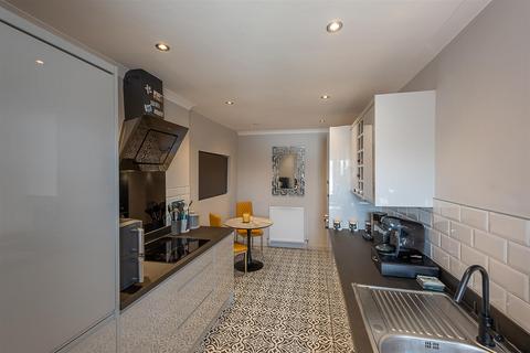 1 bedroom flat for sale, Park Drive, Forest Hall, Newcastle upon Tyne