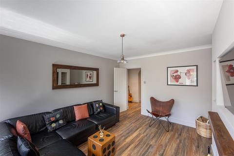 1 bedroom flat for sale, Park Drive, Forest Hall, Newcastle upon Tyne