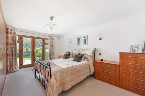 undefined, NORTH ROAD, HORNDEAN
