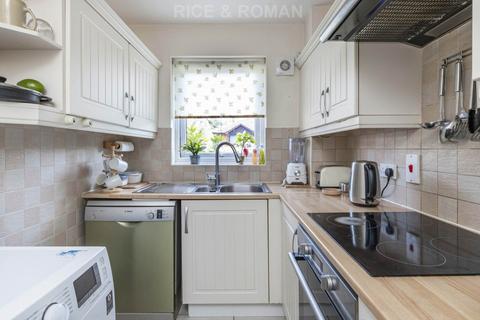 1 bedroom retirement property for sale, Lightwater Road, Lightwater GU18