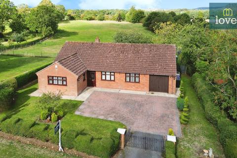 undefined, New Main Road, Scamblesby LN11