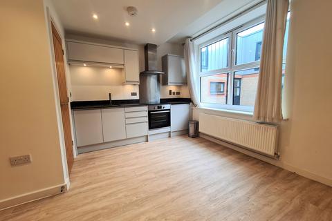 1 bedroom flat to rent, Back Of The Walls, Southampton SO14