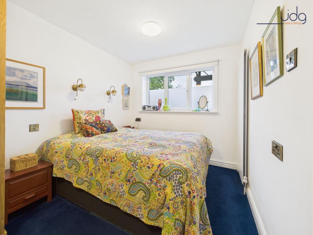 Double Bedroom 1