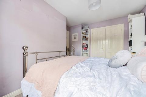 undefined, Roebuck Estate, Bracknell RG42