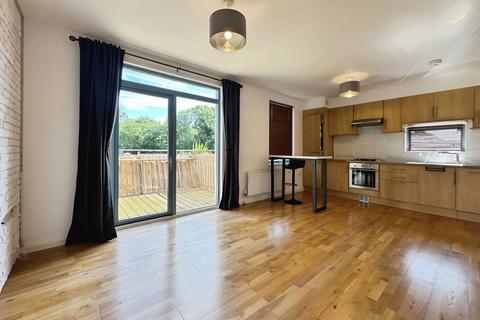 undefined, Seward Green, Southampton SO45