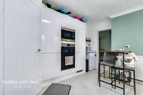 3 bedroom detached bungalow for sale, Newlyn Avenue, Mossley, Congleton, CW12 3AX